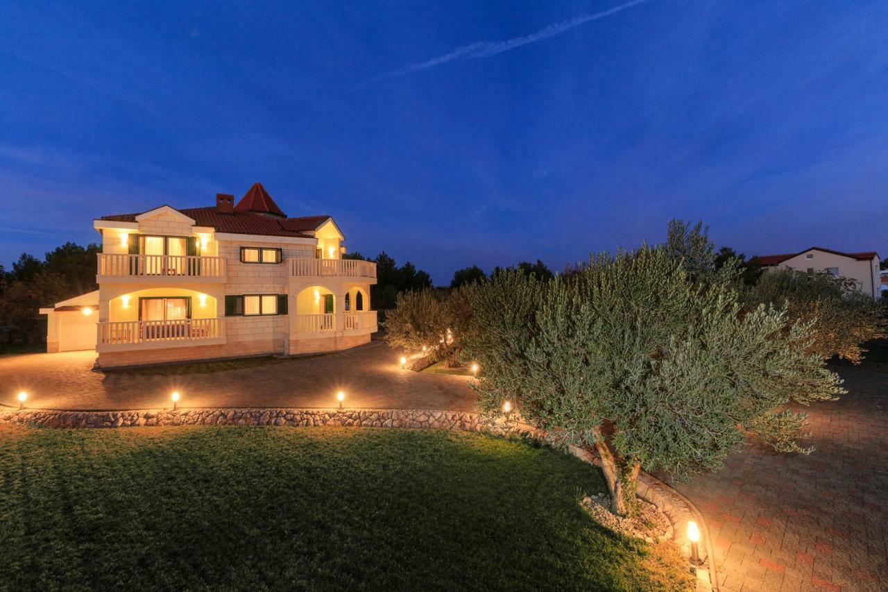 Villa Dream Srima Eksteriør billede